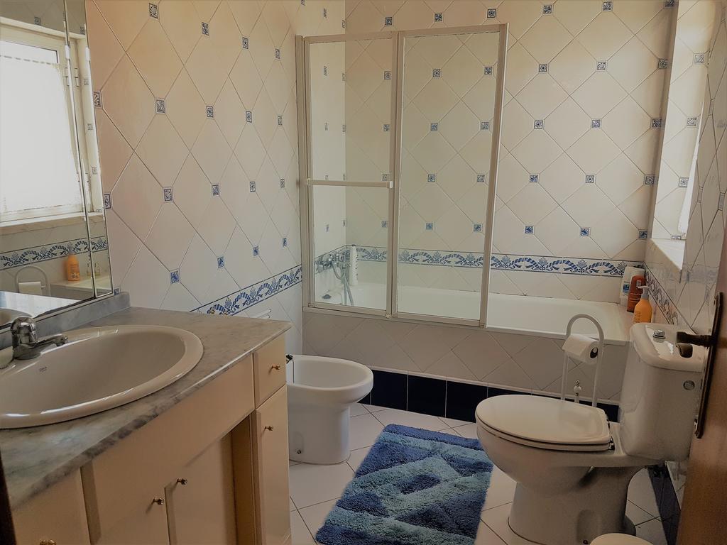 Caparica Quiet Rooms تشارنكه المظهر الخارجي الصورة